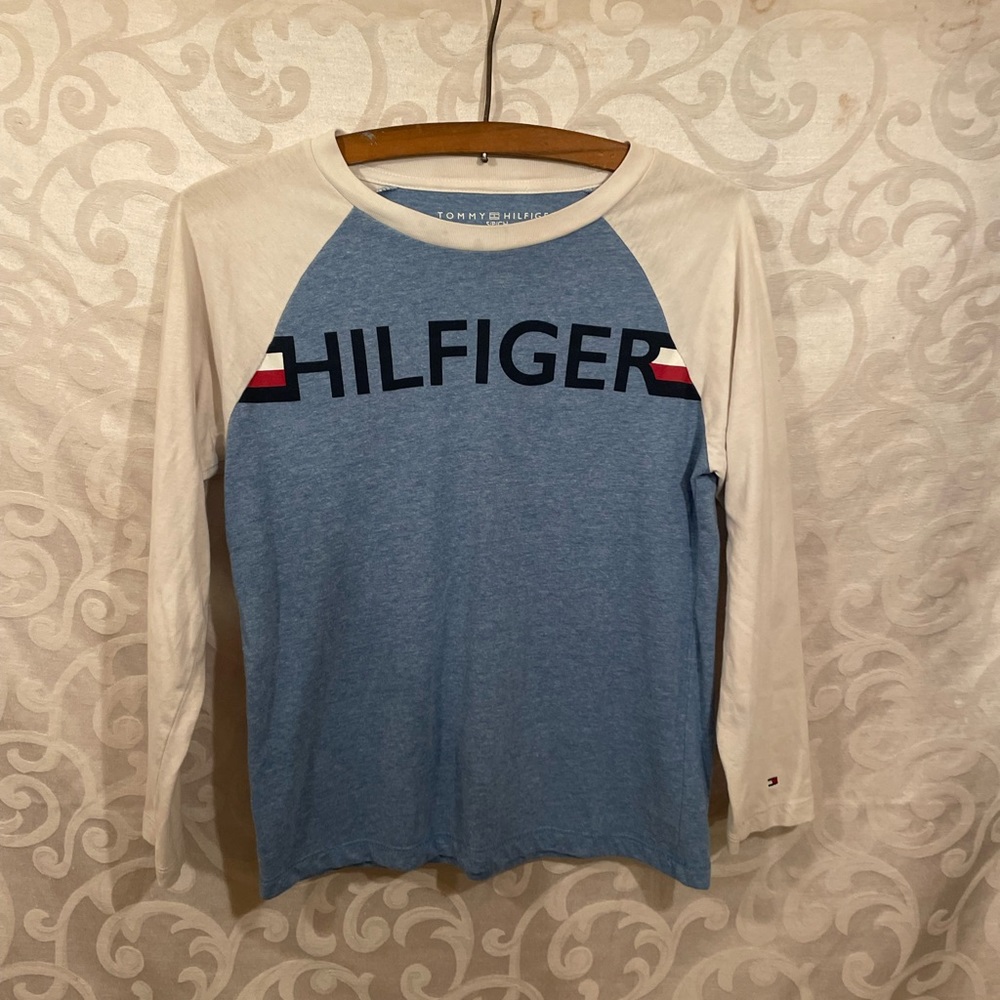 BOYS SMALL Tommy Hilfiger SET!